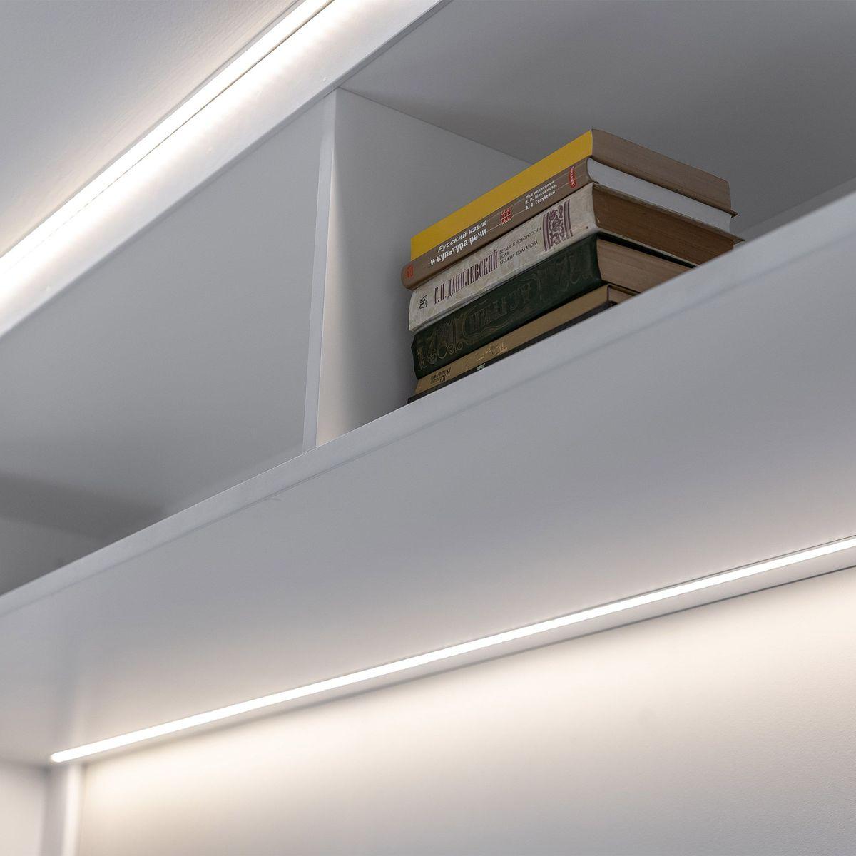 фото светодиодная лента elektrostandard 14,4w/m 60led/m 5050smd теплый белый 5m a027839 | 220svet.ru